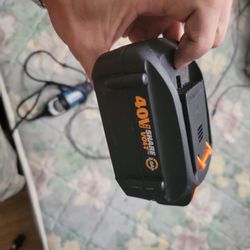 40 V Cordless Lithium Ion Battery