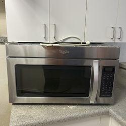 Microwave Whirlpool 