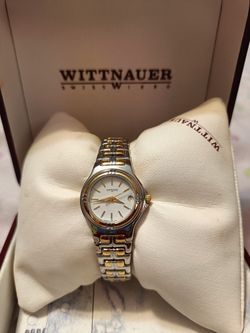 Vintage swiss wittnauer ladies Watch