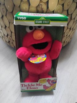 Vintage TICKLE ME ELMO Doll Original 1996 TYCO Plush Toy with Tag NRFB NEW