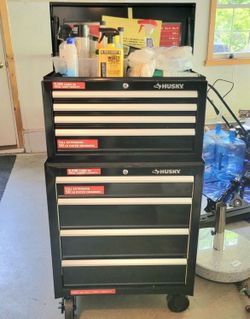 Husky tool box