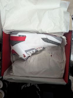 Jordan retro 3 fire red men's size 11 worn twice mint
