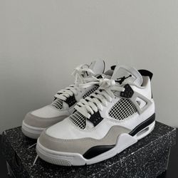 Jordan 4 Military Black Size 9 