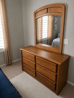 Oak arched dresser