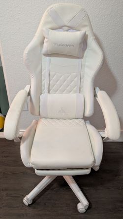 Gaming chair