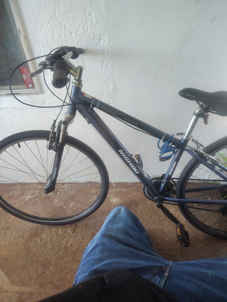 Nishiki Mens 700c Bike