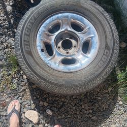  5 Lug Rim And Tire x2