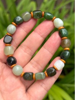 6.5” multicolor jade bracelet