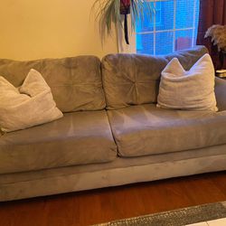 Couch/Grey WILL DELIVER