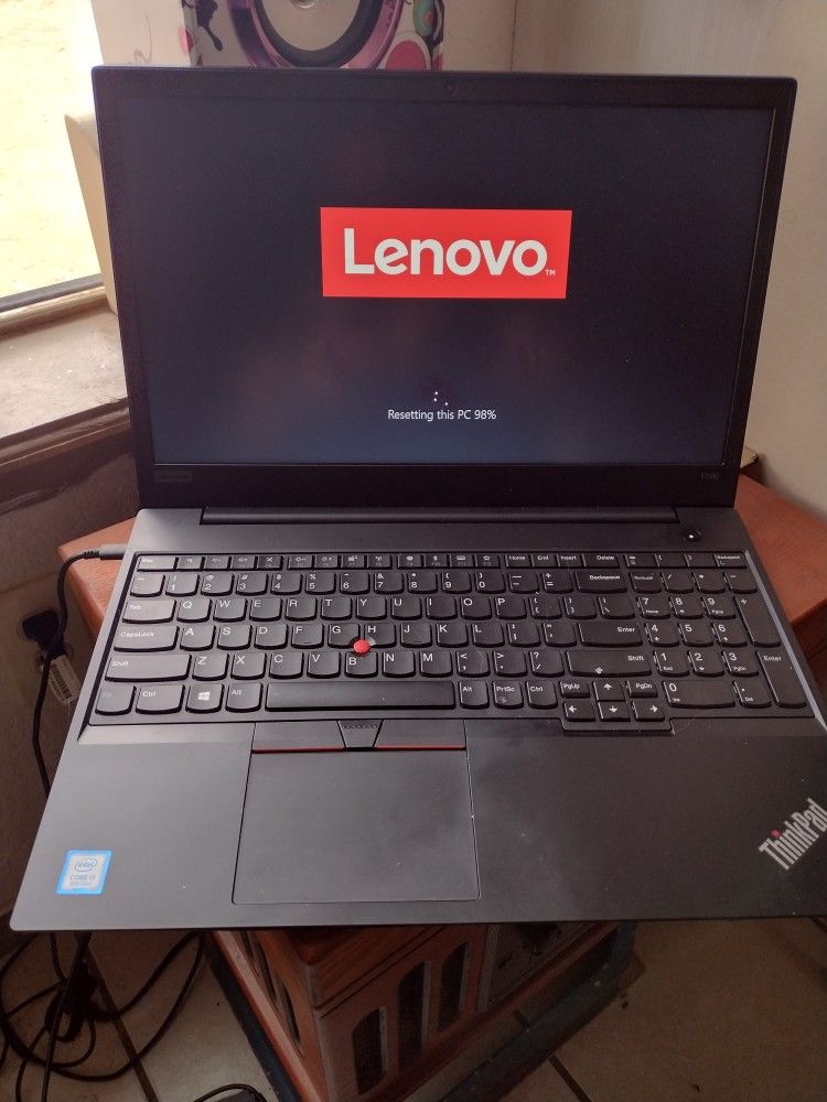 Laptop Lenovo $300 O Mejor Oferta 