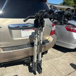 INNO Aero Light Hitch Mount Rack for (2) or (4) Bikes