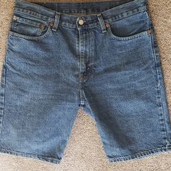 Mens Size 34 LEVI 505 Jean Shorts Like New