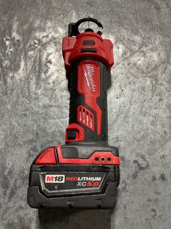 MILWAUKEE CUT OUT TOOL