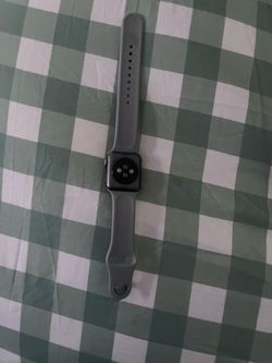 Apple Watch SE 38 mm need gone asap