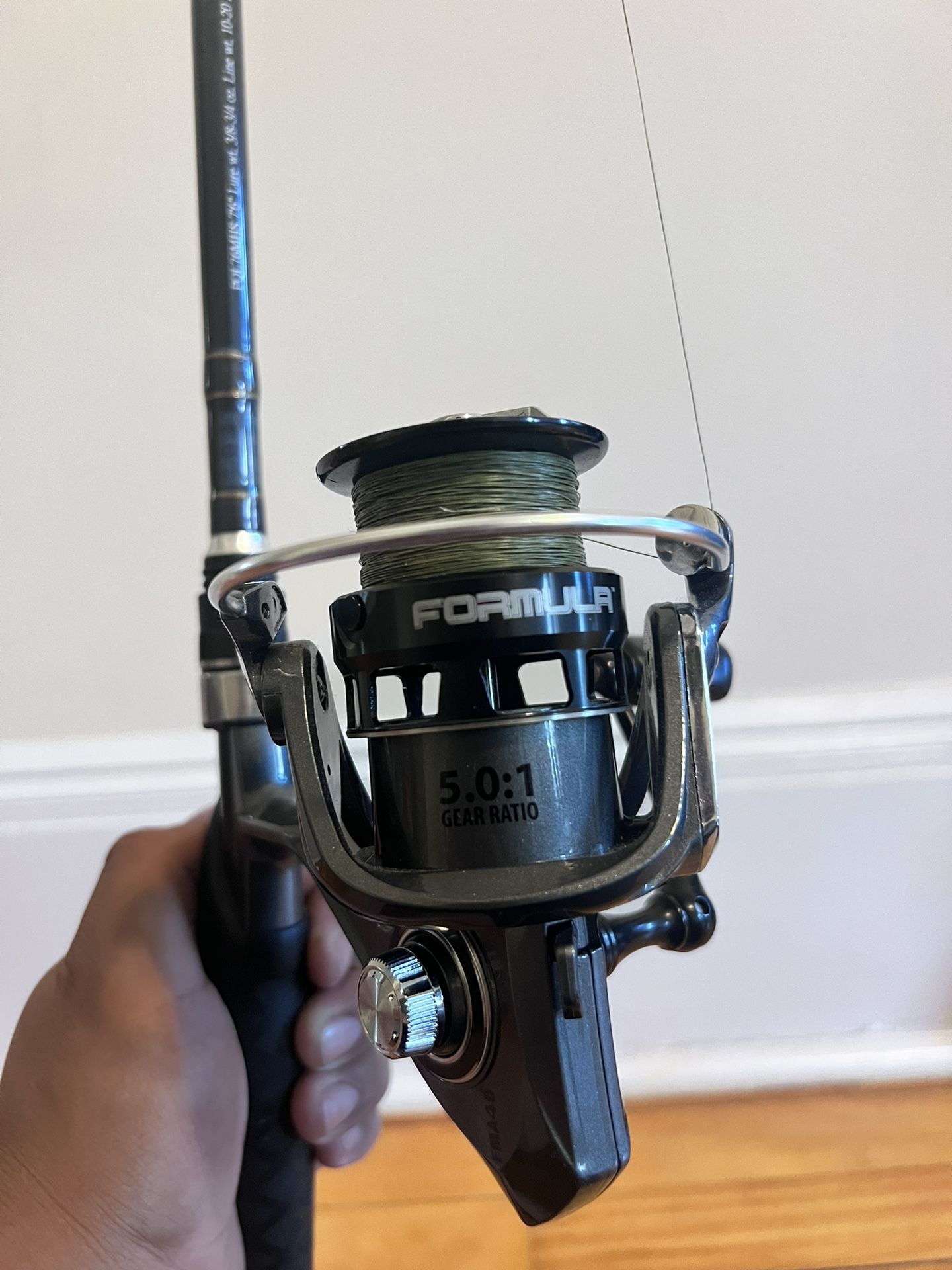 Bass pro Qualifiers 2 Rod With Bass Pro Formula Spinning Reel
