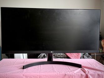 LG 29” ultrawide monitor