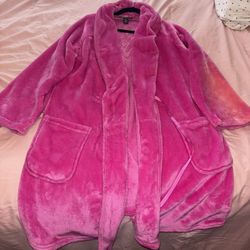 One Size PINK Robe 