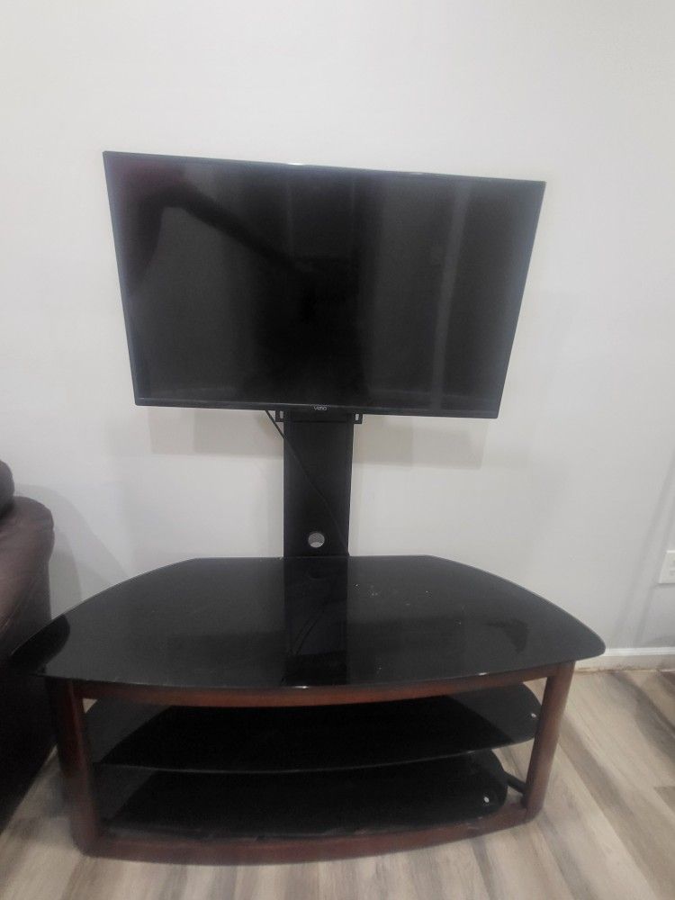 32" SMART Vizo TV