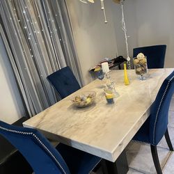 Marble dinning set with 4 chairs