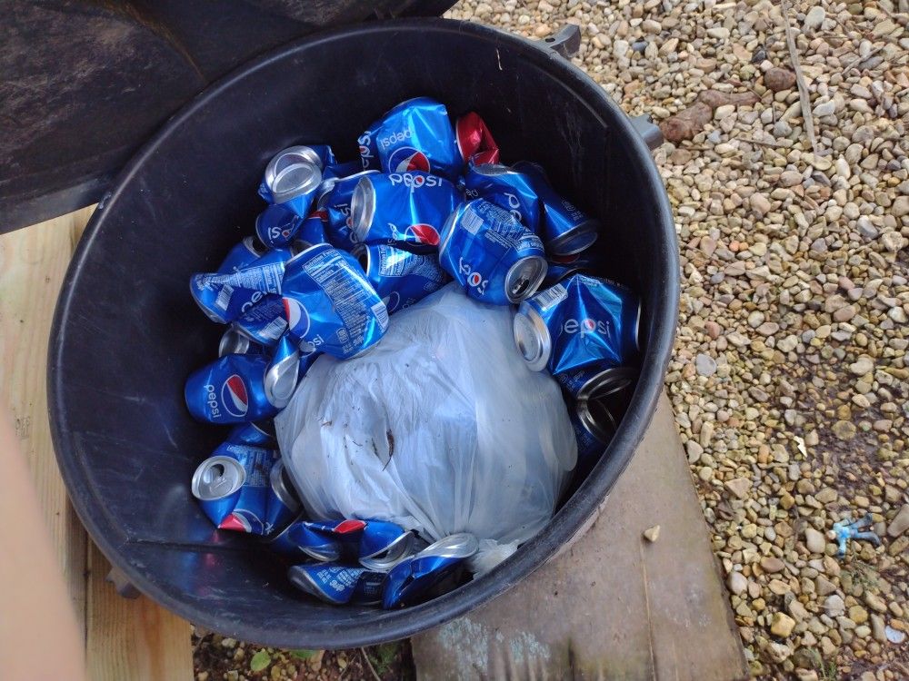 empty soda cans for Sale in Franklinton, LA OfferUp