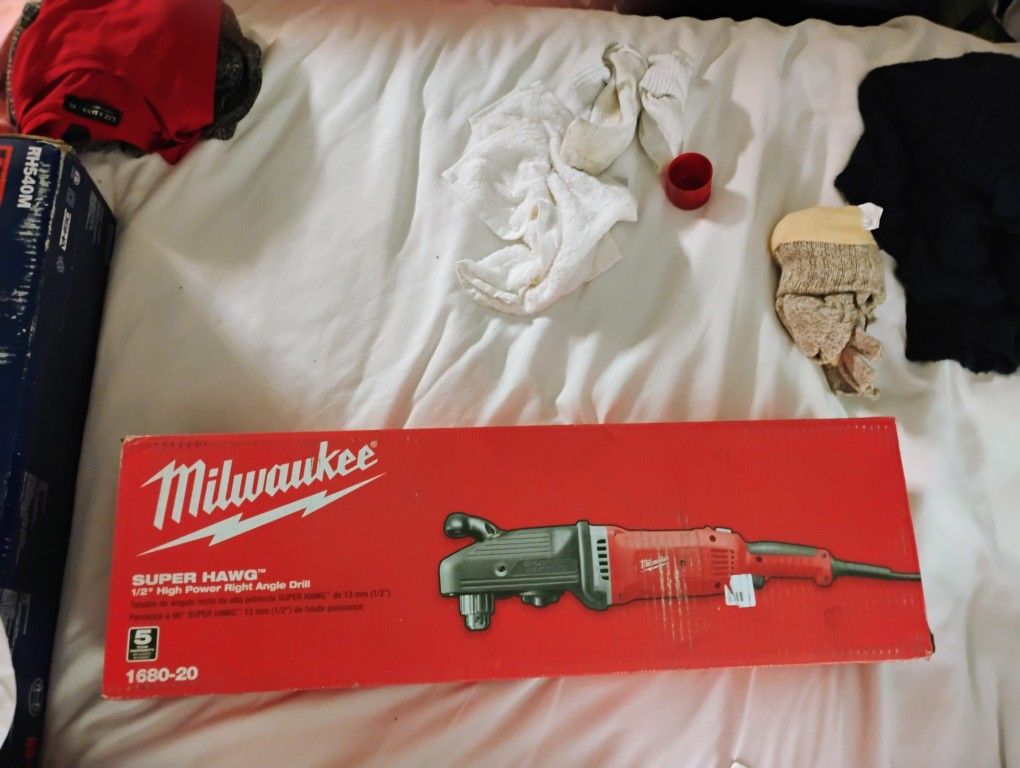 Milwaukee Super Hawg 1/2  High Power Right Angle Drill