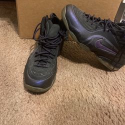 Nike Eggplants Half Cents Size 11