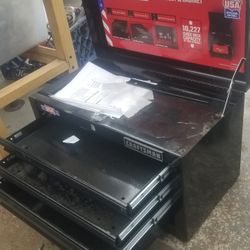 Small craftsman Tool Box Like New Nokey  22"W  14"  3 Drawer Total  DIP Drawer 11" In