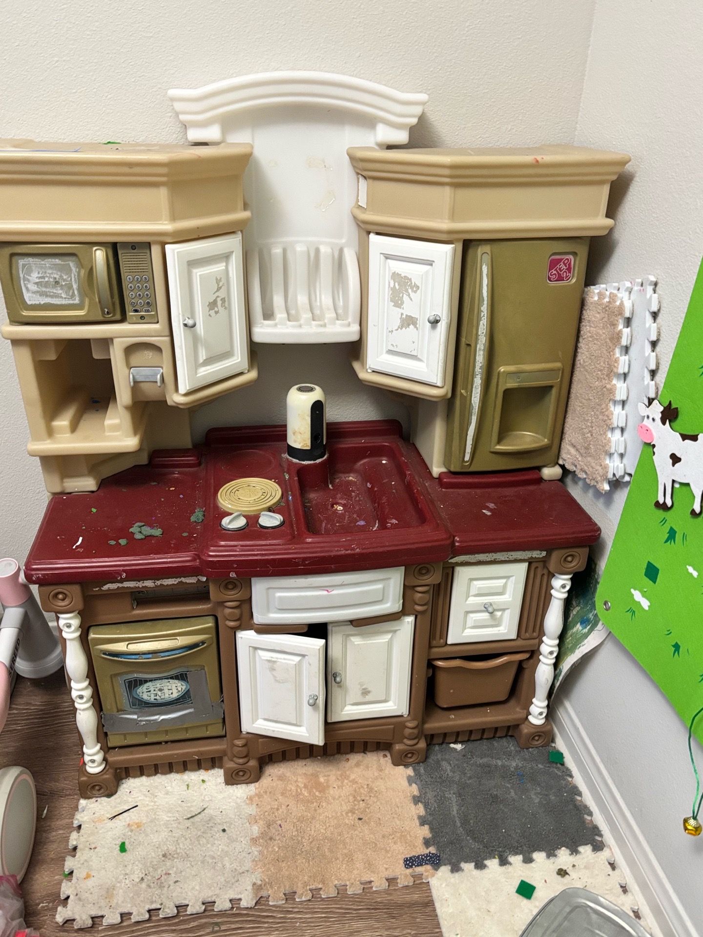Moving sale kitchen toy