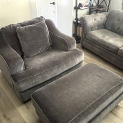 Oversized Chair And Ottoman