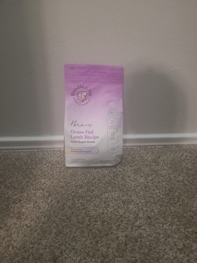 Whole Sale Dog Food 4 Pound Bags