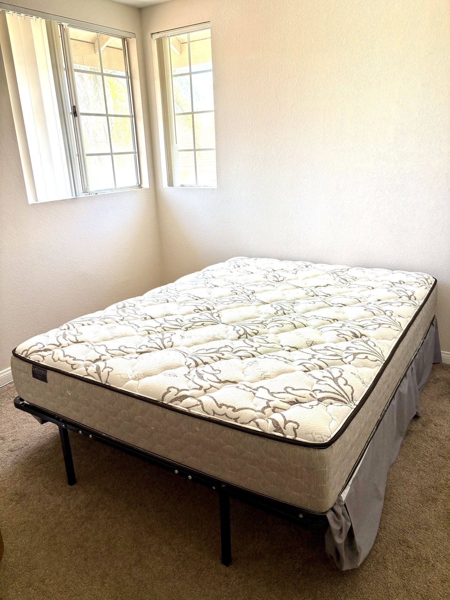 Sherwood Queen Mattress And Bed Frame