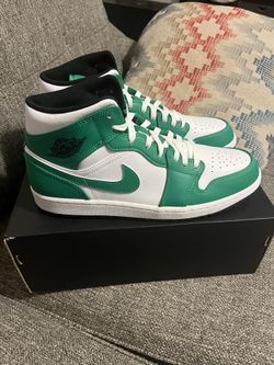 Air Jordan 1 Mid, Lucky Green, Size 11.5, New