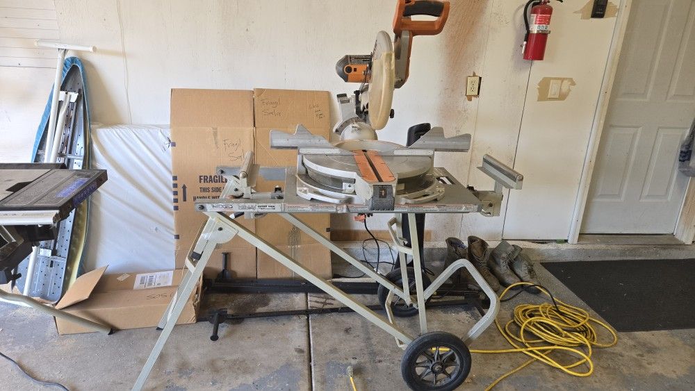 Ridgid Professional Sliding Miter Saw with Stand 12 inch blade
