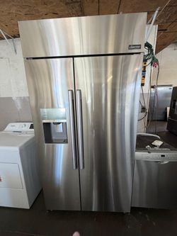 42” Dacor built in refrigerator stainless steel