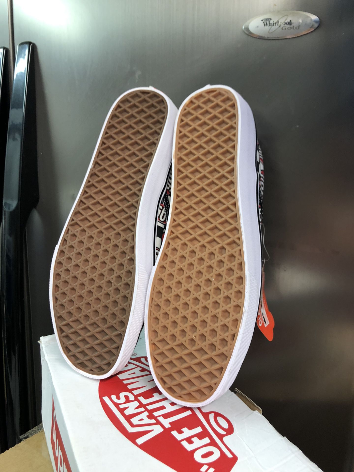 Supreme x Vans Slip-ons (666) Sz 10 for Sale in Bronx, NY - OfferUp