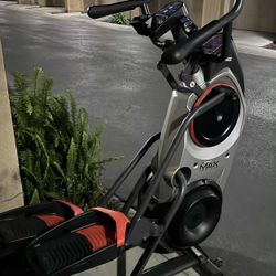 BowFlex Max Trainer