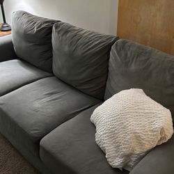 Couch gray Microfiber $50 Or Best Offer Local Pick Up 