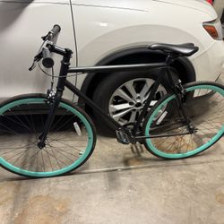 6KU Fixie / Single-Speed Bike – Matte Black w/ Teal Rims