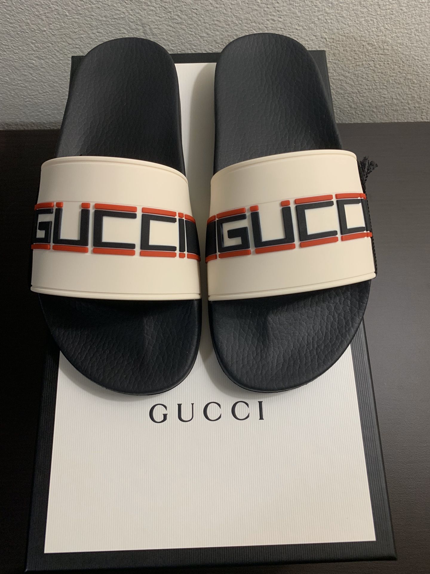 New Gucci Stripe Rubber Slide Sandal (Includes 2 Dust Bags)