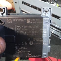 Mercedes Front Radar Sensor Part# A000(contact info removed)