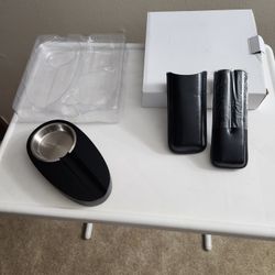 New Thompson Cigar Holder & Case