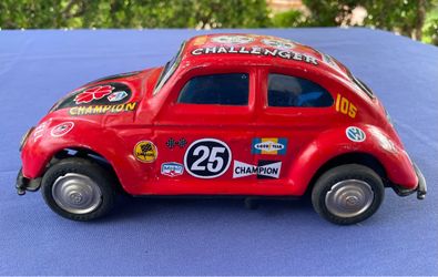 1960s Taiyo VW Beetle Challenger #25 Tin Litho Battery Operated Toy Car DISPLAY