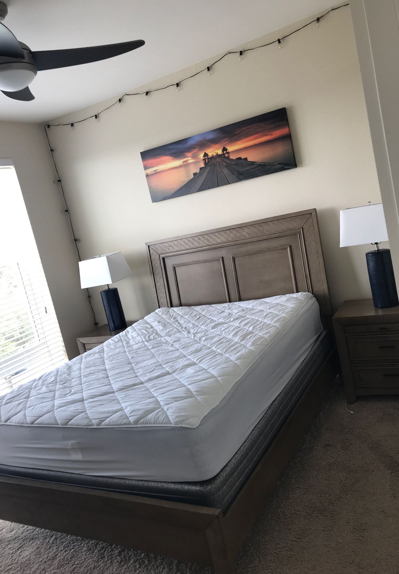 Full bedroom set - including mattress from Rooms-To-Go