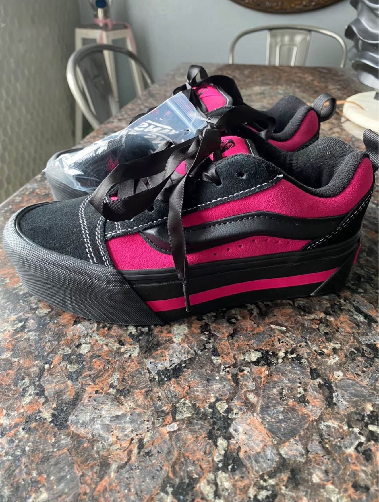 VANS KNU SKATE PLATFORM STACKED SNEAKERS VANS KNU SKOOL SHOES HOT PINK PLATFORM VANS NEW