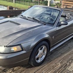 2001 Ford Mustang