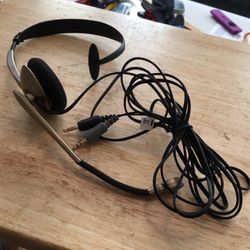 computer headset with boom mike