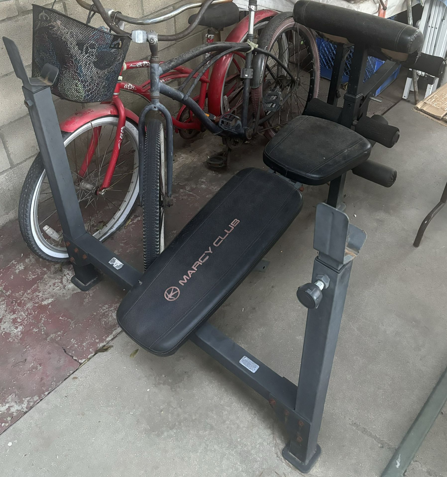 Marcy  Club Weight Bench with Leg Developer