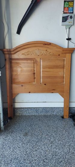 Twin Headboard with Metal Bed Frame