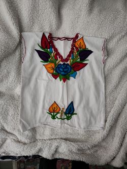 Womens Embroidered Mexican Top