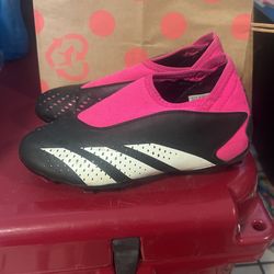Girls Soccer Shoes Size One And A Half